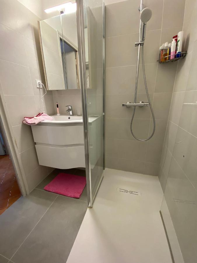 Appartement Cosy A Sanary Plage De Portissol-Climatise-Parking Prive Esterno foto