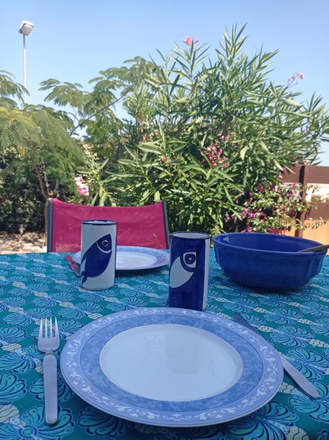 Appartement Cosy A Sanary Plage De Portissol-Climatise-Parking Prive Esterno foto