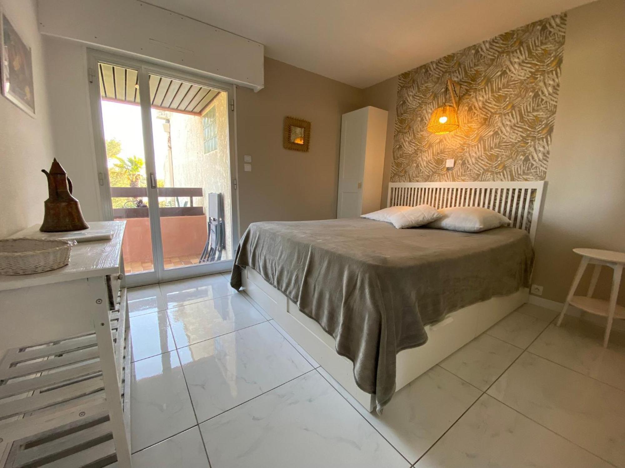 Appartement Cosy A Sanary Plage De Portissol-Climatise-Parking Prive Esterno foto